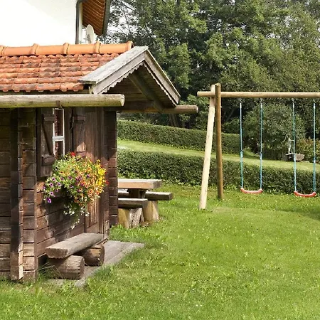 Apfelbacher Apartment *