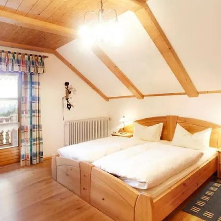 Apartment Gaestehaus Apfelbacher Spiegelau